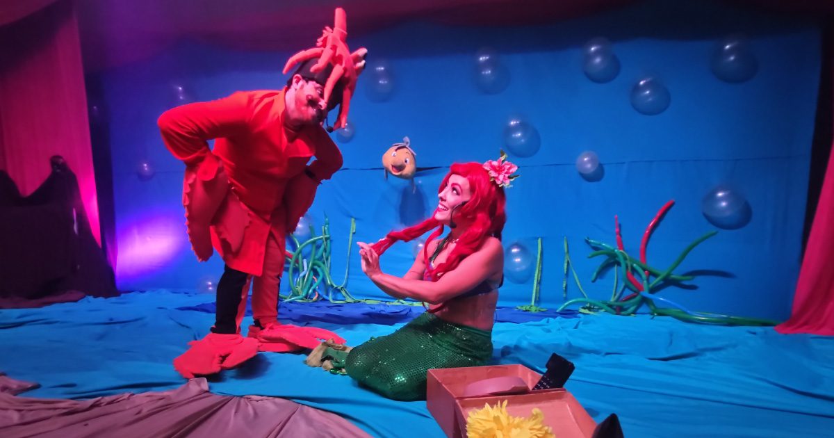 vantagens-de-contratar-pecas-de-teatro-em-hoteis-e-resorts